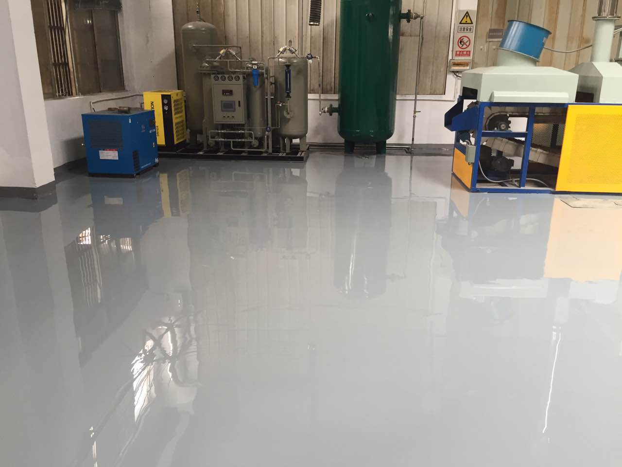 影響環(huán)氧地坪工程施工時(shí)間的因素？